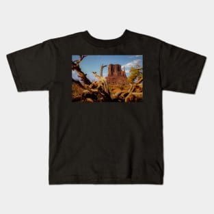 Monument Valley in Desert Southwest Kids T-Shirt